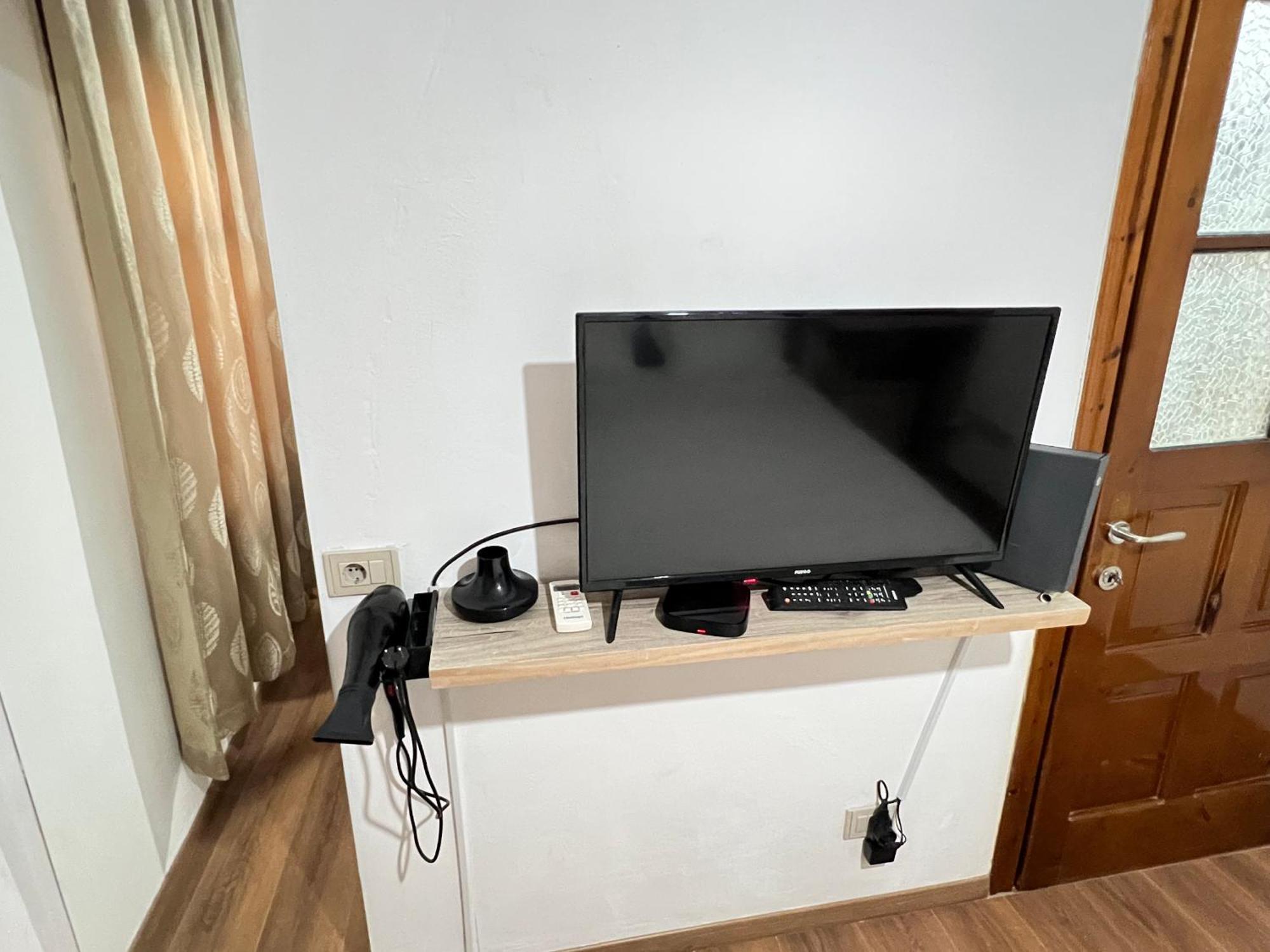Vlora Guest House *